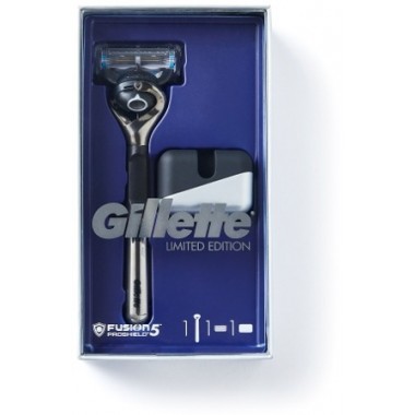 Gillette 81697716 ProShield Limited Edition Black Razor & Stand Gift Set