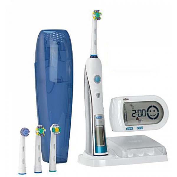 Oral B Triumph Power Toothbrush 32
